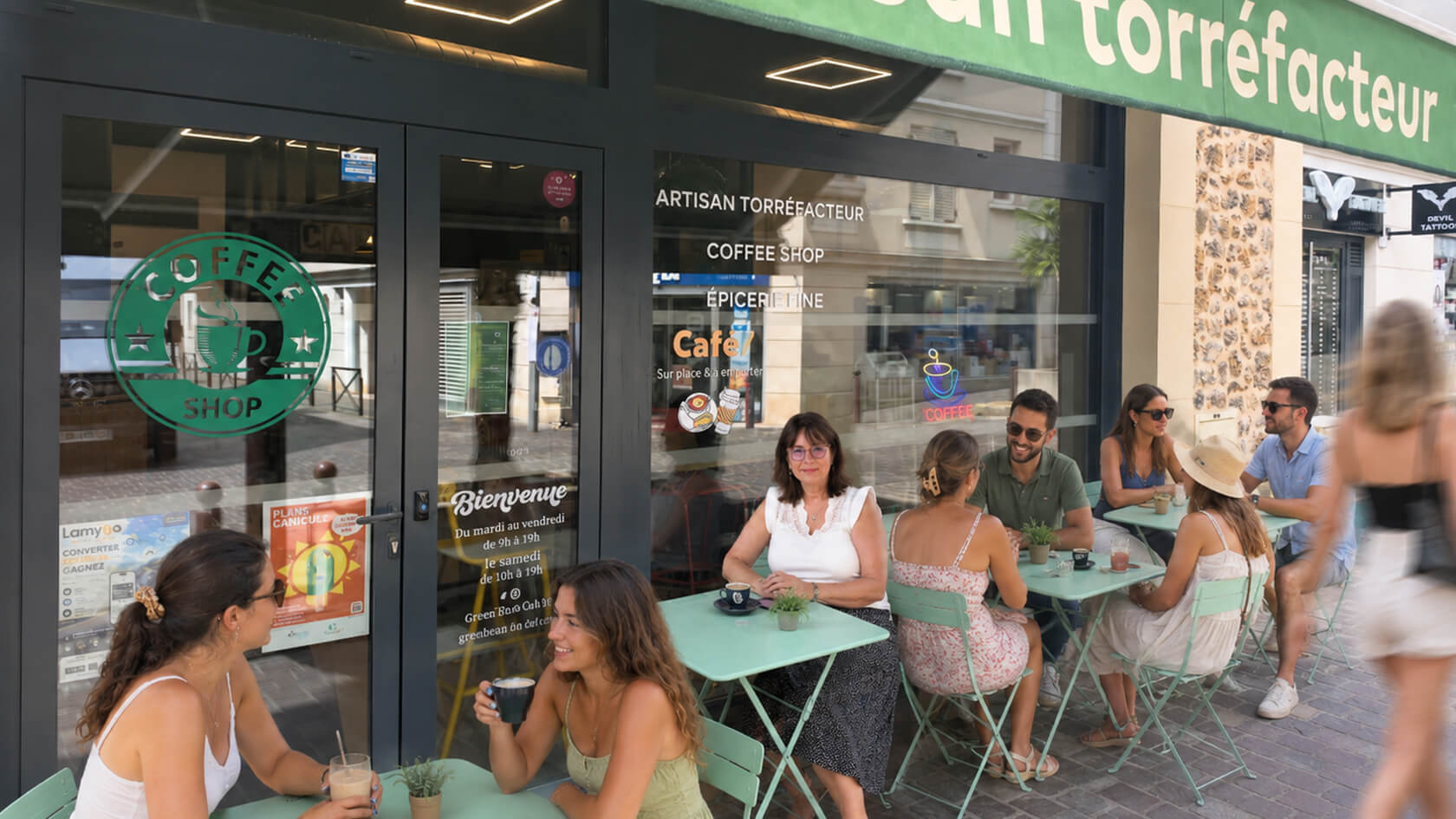 La terrasse du Green Bean Cà Phê à Villiers-sur-Marne